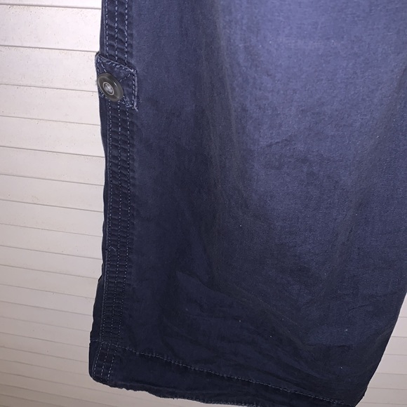Merona vintage cargo & capri pants in one size 12 - Picture 10 of 14